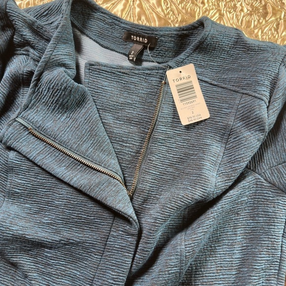 Tahari Blue Textured Jacket - Picture 4 of 4